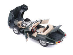 Bburago Jaguar E Cabriolet 1961 1:18 zelený